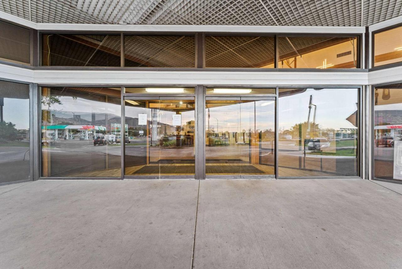 Ramada By Wyndham Cedar City Buitenkant foto