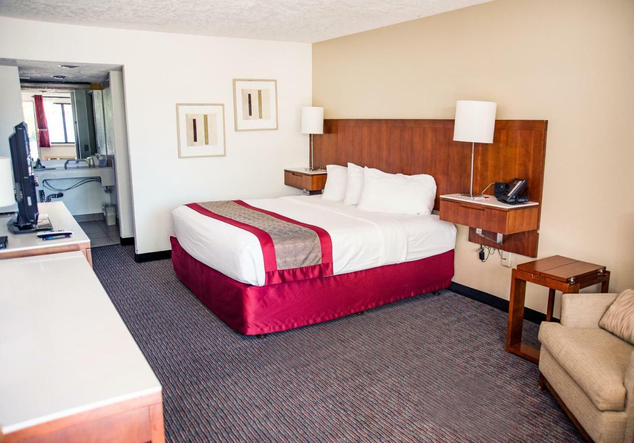 Ramada By Wyndham Cedar City Buitenkant foto
