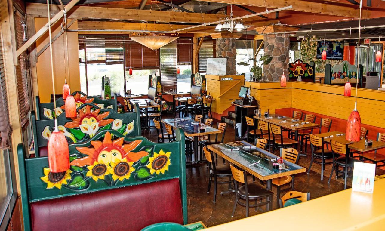 Ramada By Wyndham Cedar City Buitenkant foto